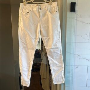 CAbi Women's Skinny Jeans - White